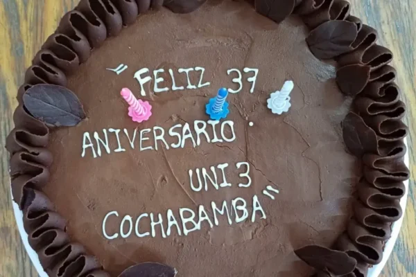 Aniversario de la UNI 3 de Cochabamba